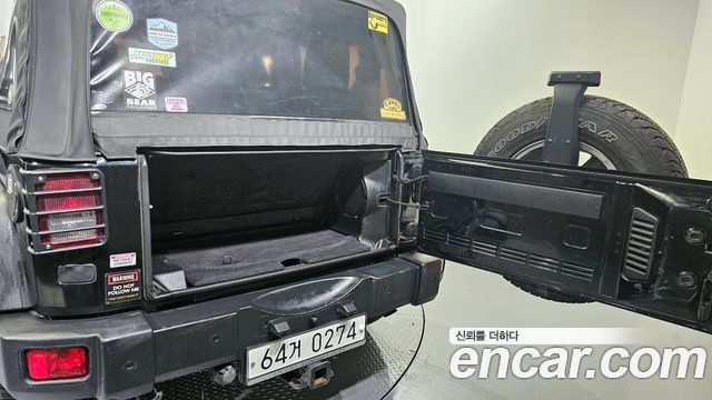 Jeep Wrangler 2012 — photo 20