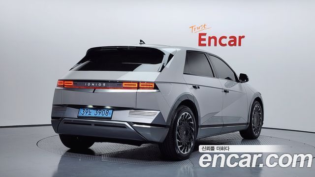Hyundai Ioniq5 2022 — photo 2