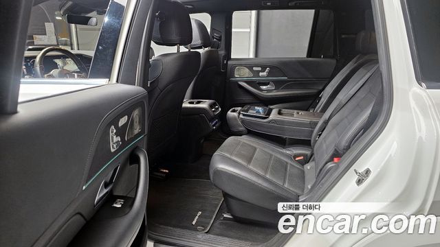 Mercedes-Benz GLS-Class 2022 — photo 12