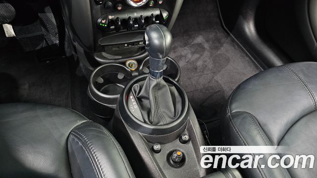 Mini Countryman 2015 — photo 9