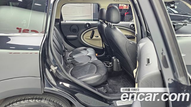 Mini Countryman 2015 — photo 12