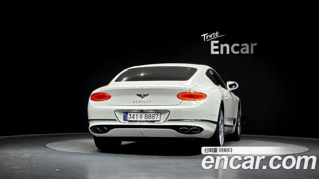 Bentley Continental 2023 — photo 4
