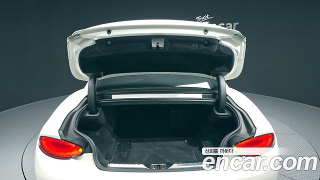 Bentley Continental 2023 — photo 20