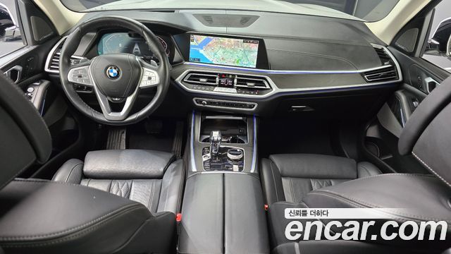 BMW X7 2021 — photo 7
