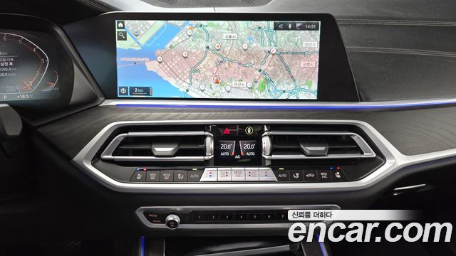 BMW X7 2021 — photo 14