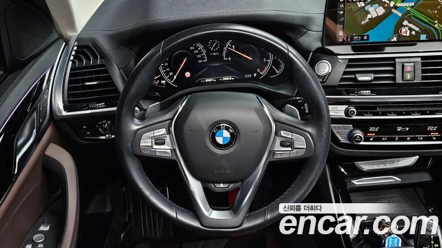 BMW X3 2019 — photo 13