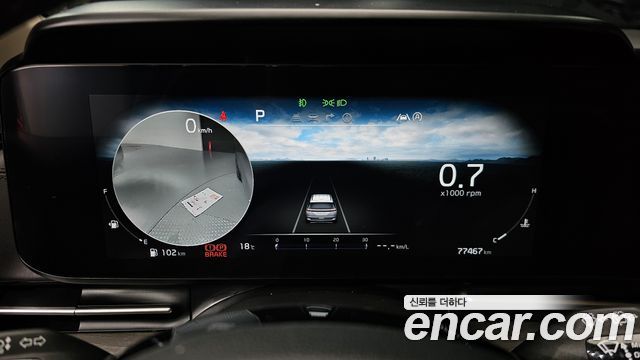 Kia Canival 2023 — photo 8