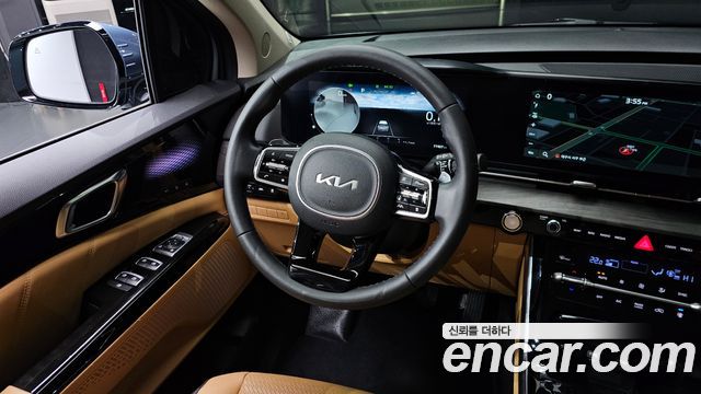 Kia Canival 2023 — photo 12