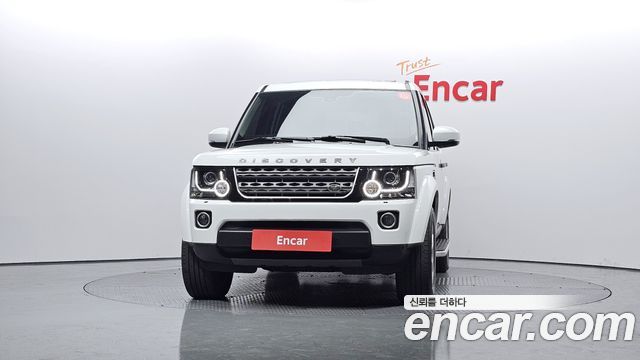 Land Rover Discovery 2016 — photo 3