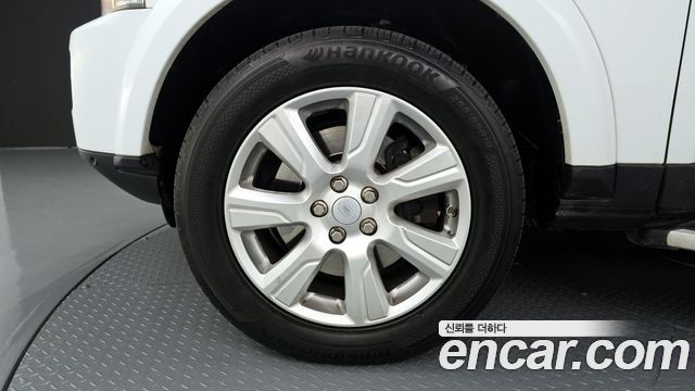 Land Rover Discovery 2016 — photo 5