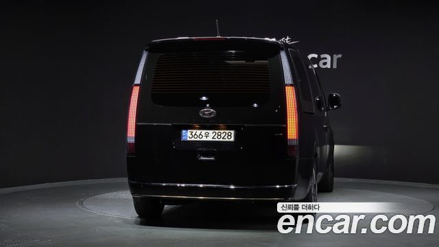 Hyundai Staria 2022 — photo 4