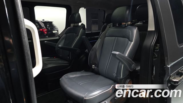 Hyundai Staria 2022 — photo 12