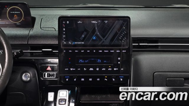 Hyundai Staria 2022 — photo 15