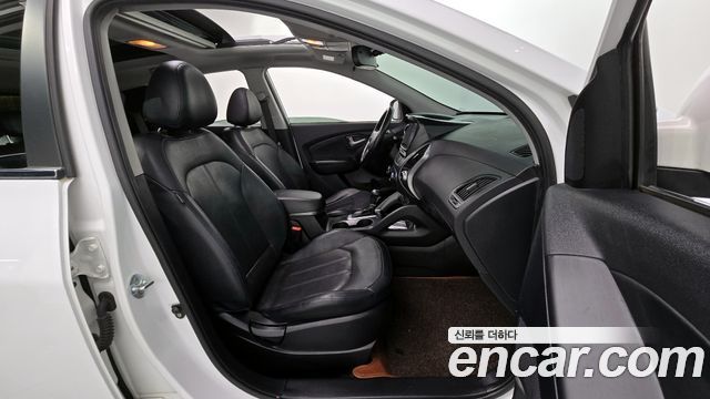 Hyundai Tucson 2014 — photo 11