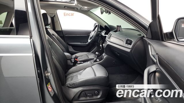 Audi Q3 2013 — photo 11