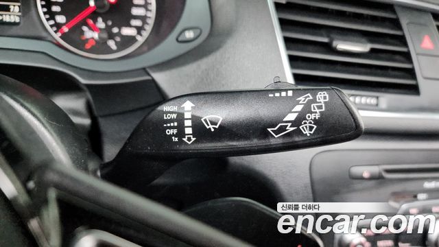 Audi Q3 2013 — photo 15