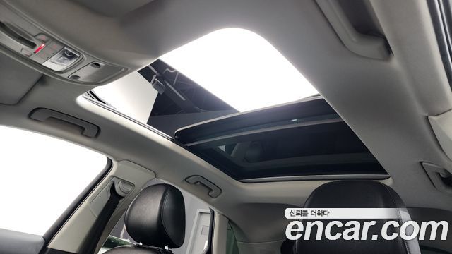 Audi Q3 2013 — photo 19