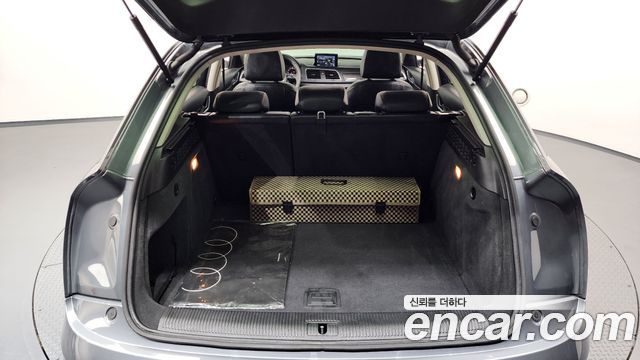Audi Q3 2013 — photo 20