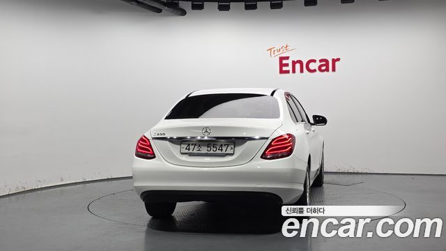 Mercedes-Benz C-Class 2015 — photo 4