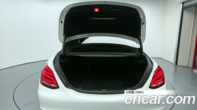 Mercedes-Benz C-Class 2015 — photo 20