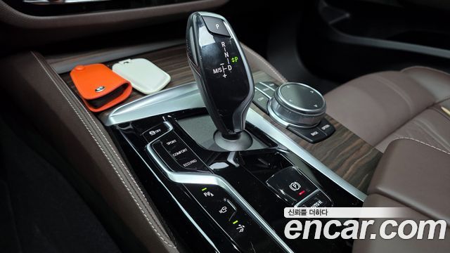 BMW Gran Turismo 2024 — photo 9