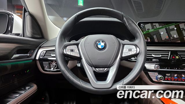 BMW Gran Turismo 2024 — photo 13