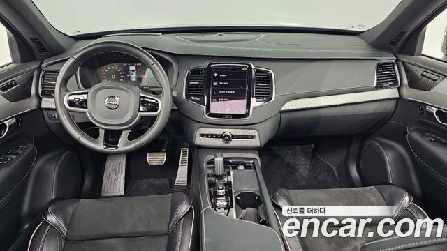 Volvo XC90 2021 — photo 7