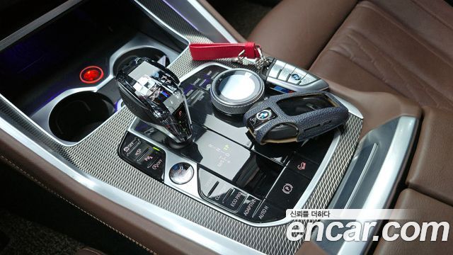 BMW X6 2022 — photo 9