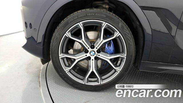 BMW X6 2023 — photo 5