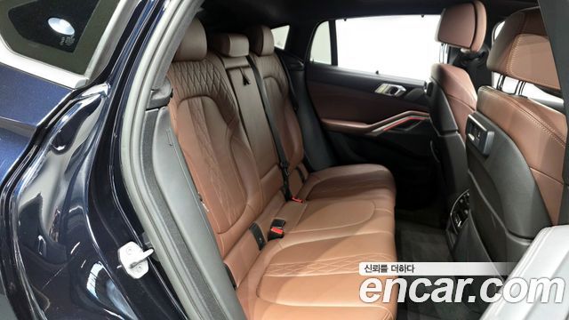 BMW X6 2023 — photo 12