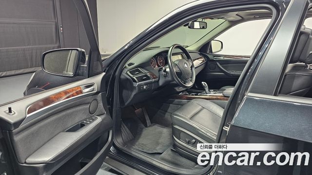 BMW X5 2012 — photo 11