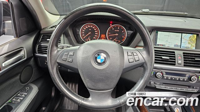 BMW X5 2012 — photo 13