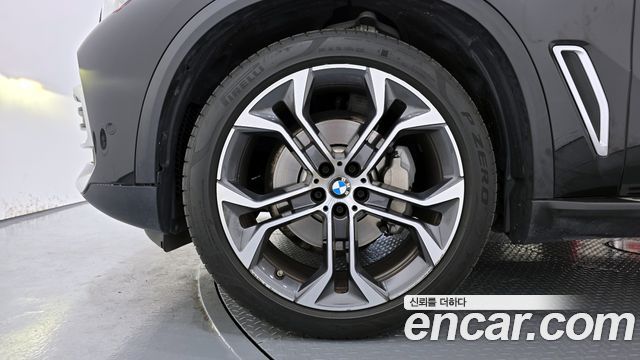 BMW X5 2022 — photo 5