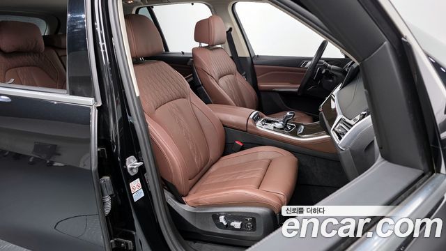 BMW X5 2022 — photo 10
