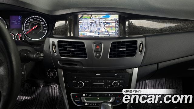 Renault Korea SM5  2014 — photo 15