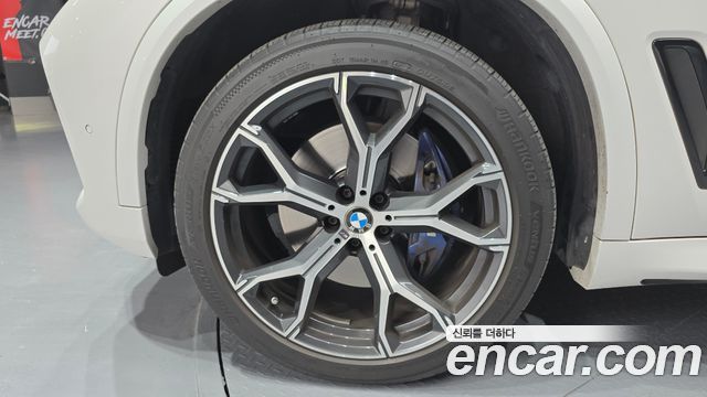 BMW X5 2022 — photo 5