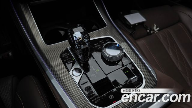 BMW X5 2022 — photo 9