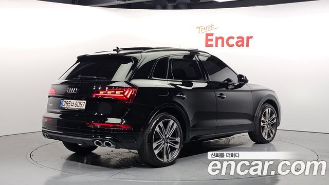 Audi SQ5 2022 — photo 2