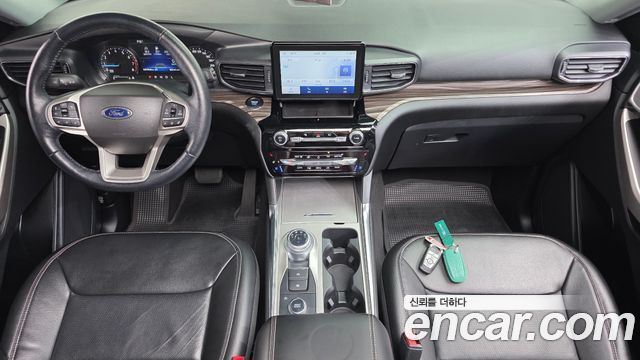 Ford Explorer 2022 — photo 7