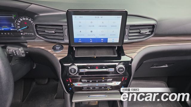 Ford Explorer 2022 — photo 14