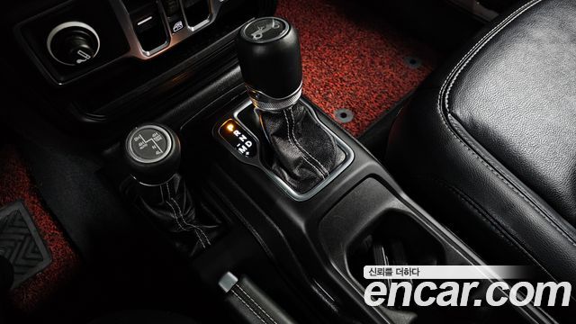 Jeep Wrangler 2019 — photo 9