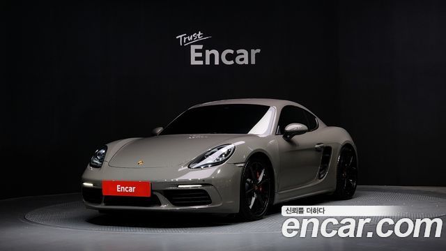 Porsche 718 2018 — photo 1