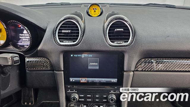 Porsche 718 2018 — photo 13