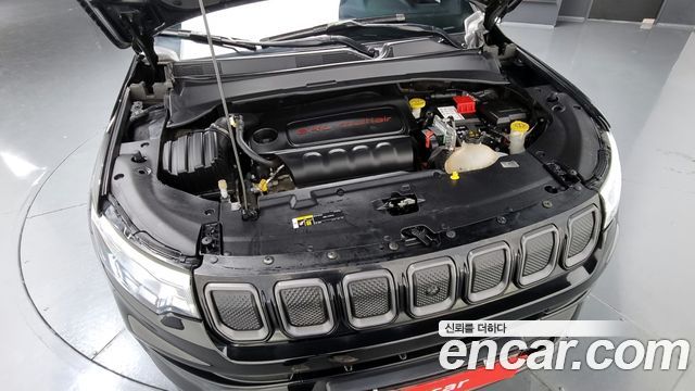 Jeep Compass 2022 — photo 6