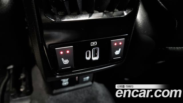 Jeep Compass 2022 — photo 18