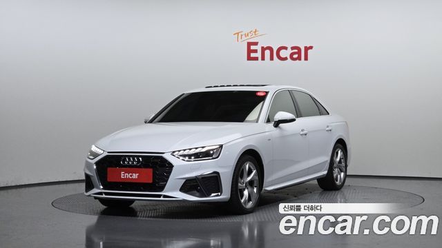 Audi A4 2021 — photo 1