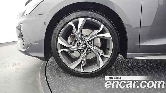 Audi A3 2023 — photo 5