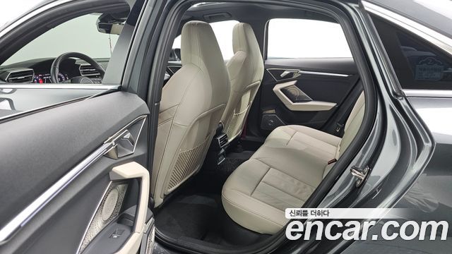 Audi A3 2023 — photo 12