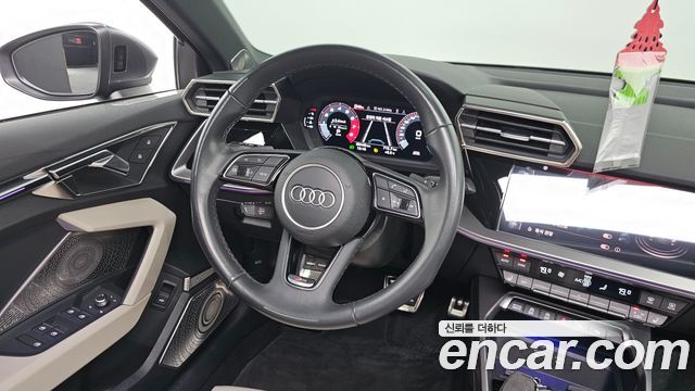 Audi A3 2023 — photo 13