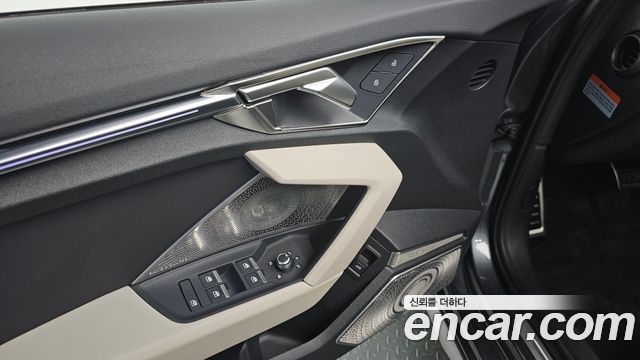 Audi A3 2023 — photo 18